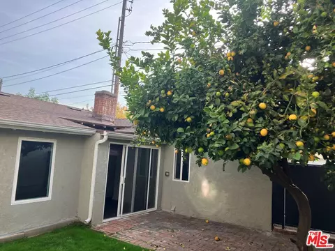 Exterior - 271 W Ash Ave, Burbank, CA 91502 photo 5 of 7