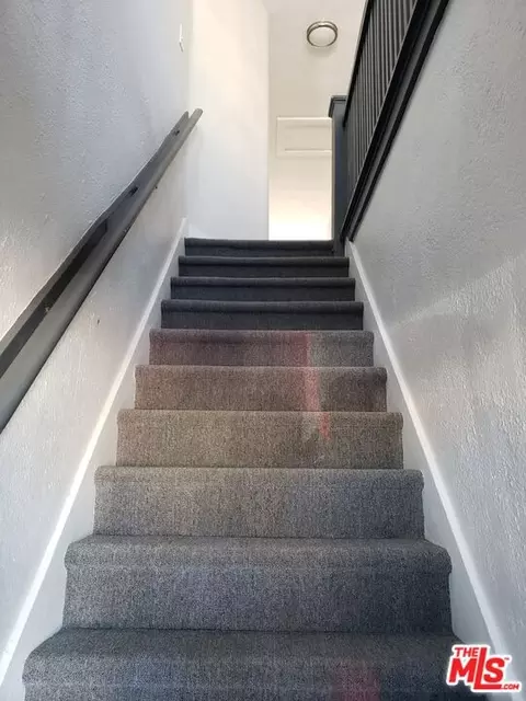 Entry Way - 328 W 8th St, Long Beach, CA 90813 photo 2 of 2