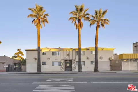8118 S Western Ave, Los Angeles, CA 90047