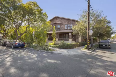 2703 Raymond Ave, Los Angeles, CA 90007