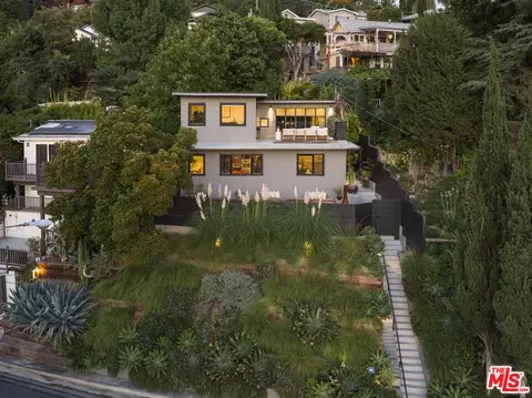 1508 Sanborn Ave, Los Angeles, CA 90027