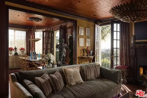 960 N Doheny Dr #306, West Hollywood, CA 90069