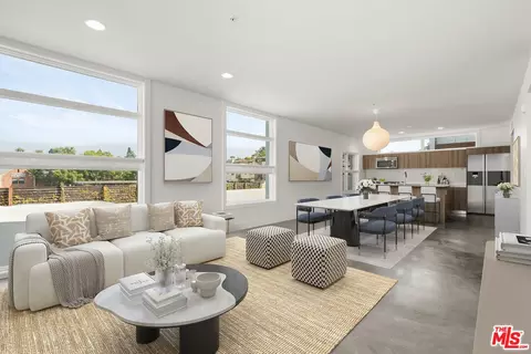 482 S Arroyo Pkwy #306, Pasadena, CA 91105