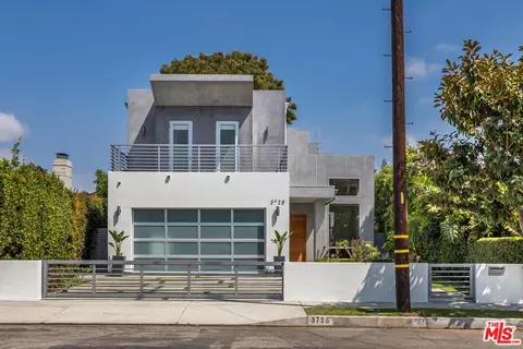 3728 S Barrington Ave, Los Angeles, CA 90066
