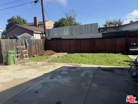 Exterior - 1218 N Spring Ave, Compton, CA 90221 photo 1 of 3