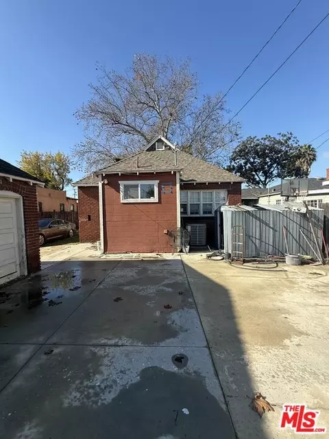 Exterior - 1218 N Spring Ave, Compton, CA 90221 photo 2 of 3