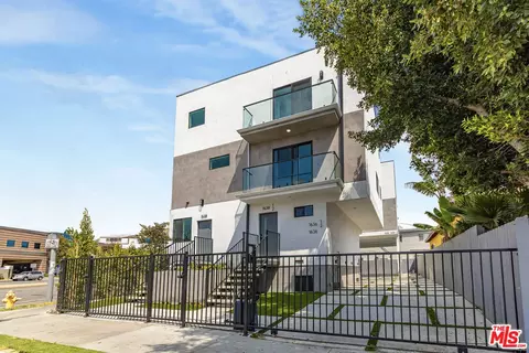 1636 Longwood Ave, Los Angeles, CA 90019