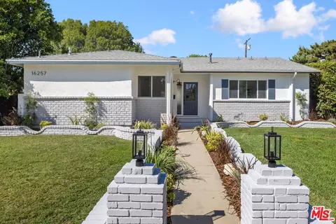 16257 Los Alimos St, Granada Hills, CA 91344