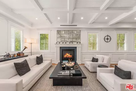 5235 Sylmar Ave, Sherman Oaks, CA 91401