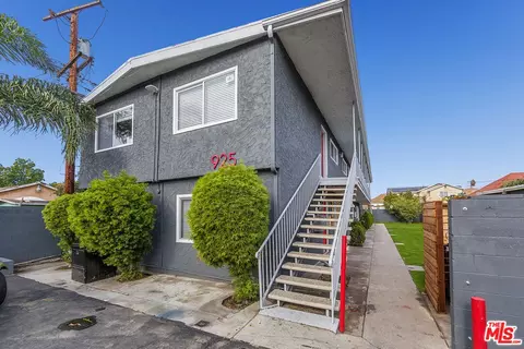 925 E 19th St, Long Beach, CA 90806