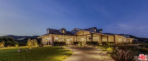 1697 W Potrero Rd, Westlake Village, CA 91361