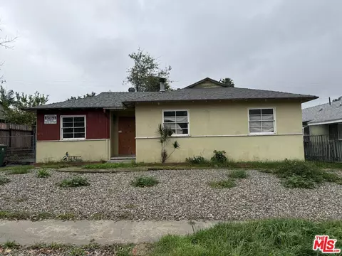 8230 Kyle St, Sunland, CA 91040