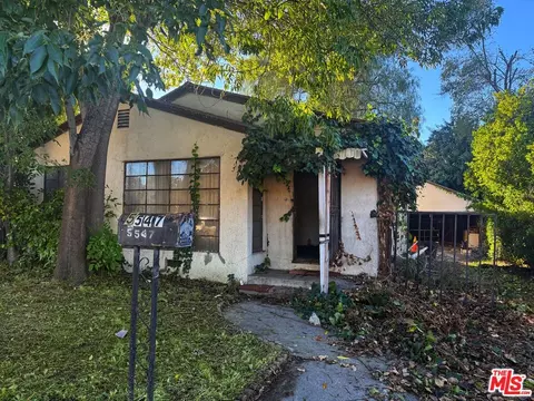 5547 Shoup Ave, Woodland Hills, CA 91367