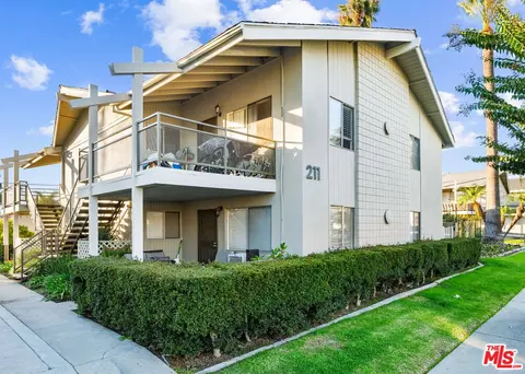 211 S Valencia St, La Habra, CA 90631