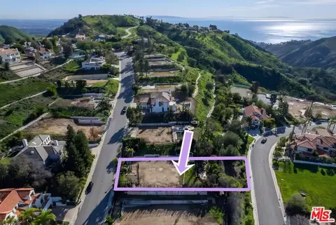 16780 Monte Hermoso Dr, Pacific Palisades, CA 90272