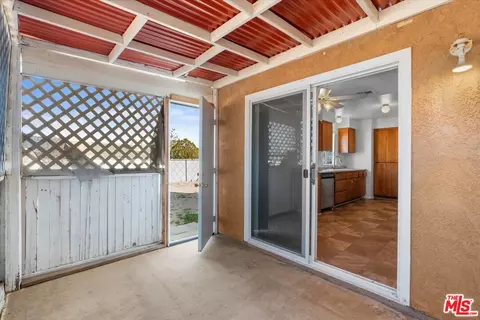 Exterior - 60460 Alta Mesa Dr, Joshua Tree, CA 92252 photo 2 of 10