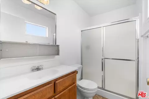 Bath - 60460 Alta Mesa Dr, Joshua Tree, CA 92252 photo 1 of 1