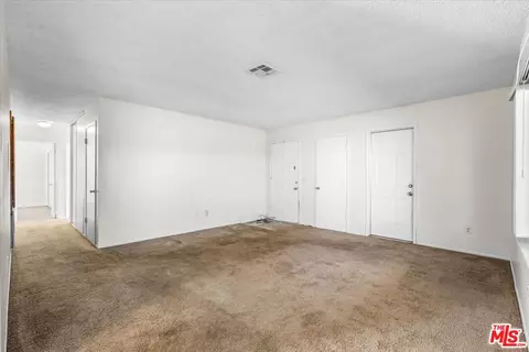 Living - 60460 Alta Mesa Dr, Joshua Tree, CA 92252 photo 4 of 4