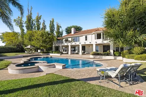 3011 Mountain Park Dr, Calabasas, CA 91302