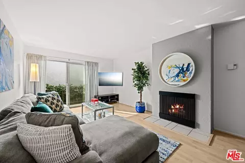 3640 Cardiff Ave #104, Los Angeles, CA 90034