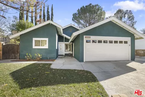 27558 Pamplico Dr, Valencia, CA 91354