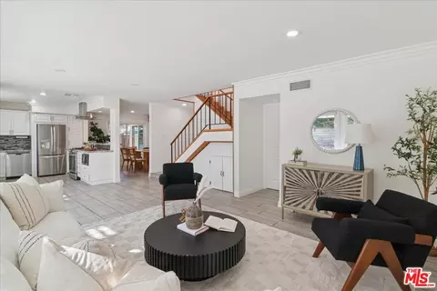 2216 Carlsbad Ct, Simi Valley, CA 93063 photo 11