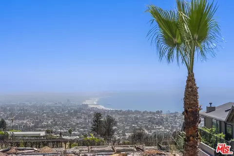 16647 Charmel Ln, Pacific Palisades, CA 90272