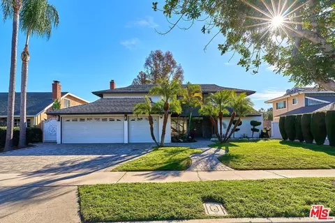 364 Cienaga Dr, Fullerton, CA 92835