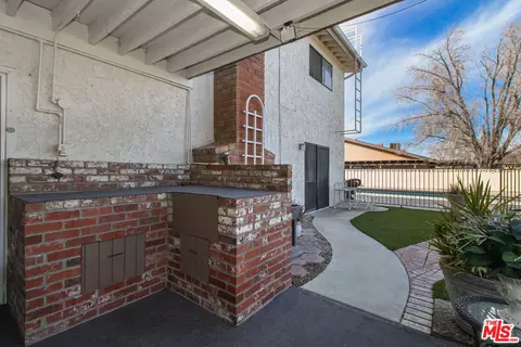 44120 Planet Cir, Lancaster, CA 93536 photo 37