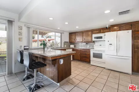 44120 Planet Cir, Lancaster, CA 93536 photo 7