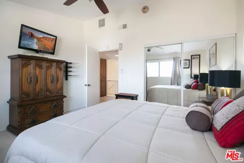44120 Planet Cir, Lancaster, CA 93536 photo 21