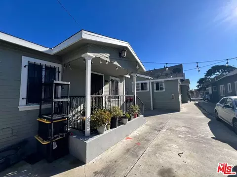 711 W 41st St, Los Angeles, CA 90037