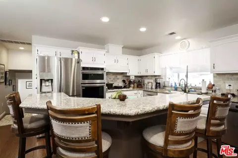 Kitchen - 7200 Clifftop Way, Bakersfield, CA 93306 photo 1 of 5