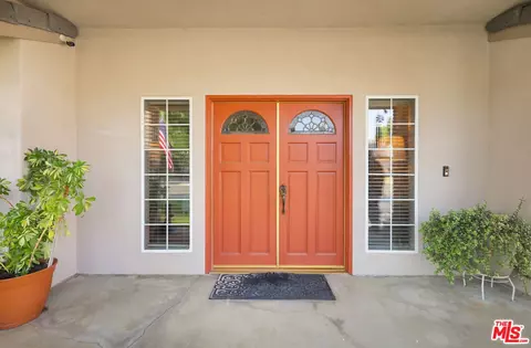 Entry Way - 7200 Clifftop Way, Bakersfield, CA 93306 photo 1 of 3