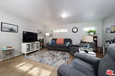 Living - 7200 Clifftop Way, Bakersfield, CA 93306 photo 3 of 3