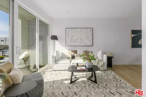 5851 David Ave, Los Angeles, CA 90034
