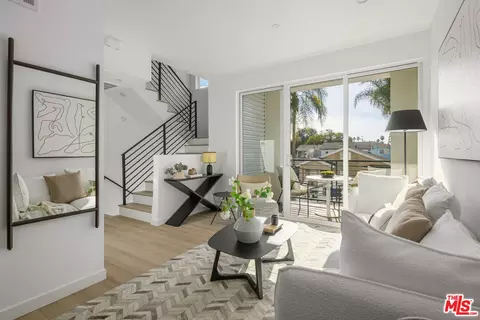 5845 David Ave, Los Angeles, CA 90034