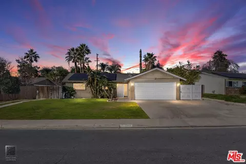 3012 Maywood Dr, Bakersfield, CA 93306