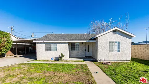 9995 Redwood Ave, Fontana, CA 92335