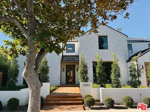 1385 Brinkley Ave, Los Angeles, CA 90049