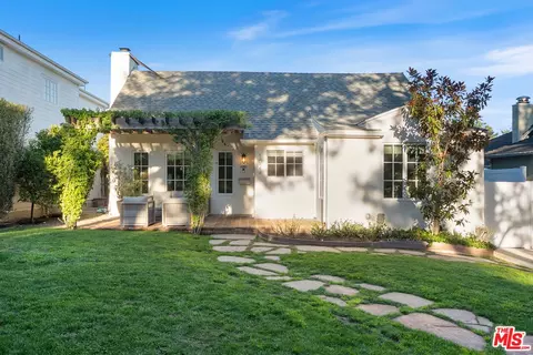 1023 Centinela Ave, Santa Monica, CA 90403