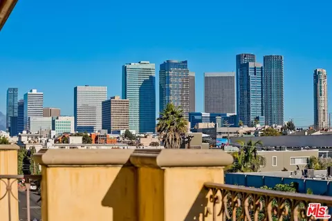 10617 Eastborne Ave #PH1, Los Angeles, CA 90024
