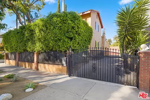 7621 Norton Ave, West Hollywood, CA 90046