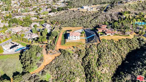 View/Area - 8321 Overview Ct, Yucaipa, CA 92399 photo 6 of 14