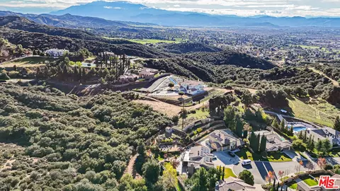 View/Area - 8321 Overview Ct, Yucaipa, CA 92399 photo 3 of 14
