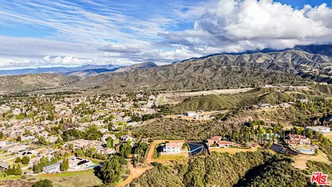 View/Area - 8321 Overview Ct, Yucaipa, CA 92399 photo 7 of 14