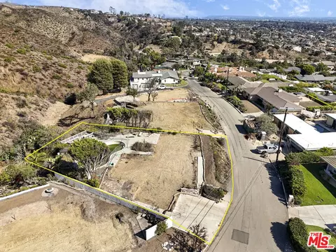 1170 El Medio Ave, Pacific Palisades, CA 90272