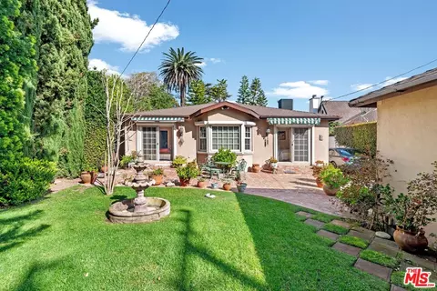 2113 Veteran Ave, Los Angeles, CA 90025