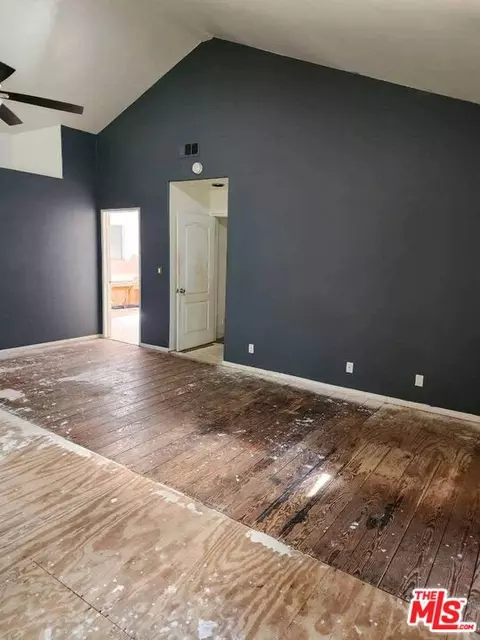 Entry Way - 23876 Crest Forest Dr, Crestline, CA 92325 photo 2 of 3