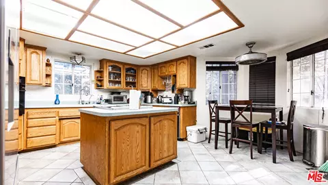 Kitchen - 23876 Crest Forest Dr, Crestline, CA 92325 photo 1 of 4